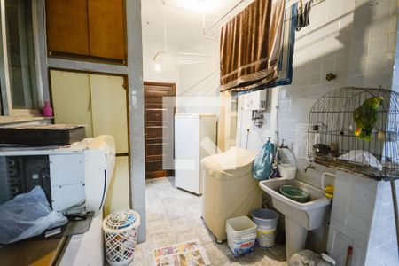 Apartamento à venda com 200m², 3 quartos e 1 vagaÁrea de Serviço