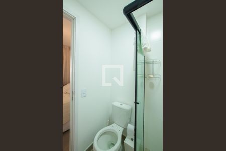 Banheiro de casa à venda com 1 quarto, 26m² em Pinheiros, São Paulo