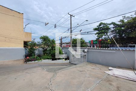 Casa à venda com 347m², 3 quartos e 4 vagasQuintal - Garagem