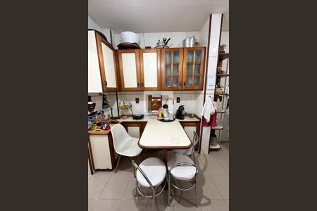 Apartamento à venda com 122m², 3 quartos e 1 vaga Apartamento à venda com 122m², 3 quartos e 1 vagaCozinha