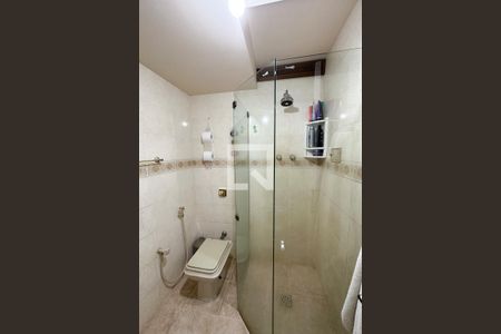 Apartamento à venda com 122m², 3 quartos e 1 vaga Apartamento à venda com 122m², 3 quartos e 1 vagaBanheiro Social