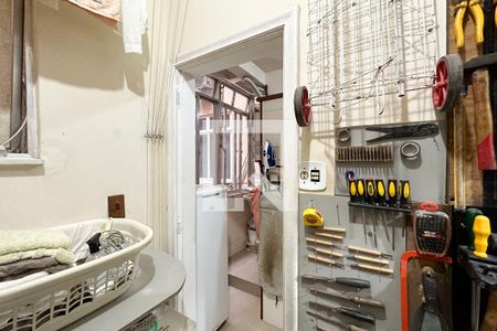 Apartamento à venda com 122m², 3 quartos e 1 vaga Apartamento à venda com 122m², 3 quartos e 1 vagaQuarto de Serviço