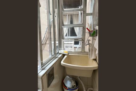 Apartamento à venda com 122m², 3 quartos e 1 vaga Apartamento à venda com 122m², 3 quartos e 1 vagaÁrea de Serviço