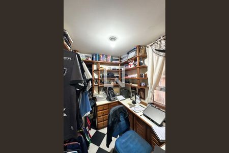 Apartamento à venda com 122m², 3 quartos e 1 vaga Apartamento à venda com 122m², 3 quartos e 1 vagaCloset da suíte