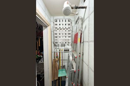 Apartamento à venda com 122m², 3 quartos e 1 vaga Apartamento à venda com 122m², 3 quartos e 1 vagaBanheiro de serviço