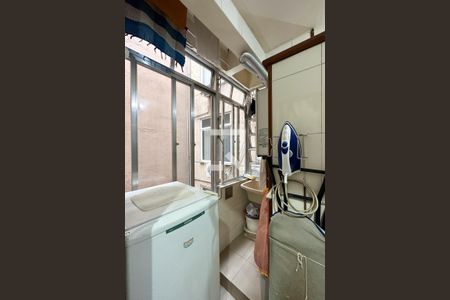 Apartamento à venda com 122m², 3 quartos e 1 vaga Apartamento à venda com 122m², 3 quartos e 1 vagaÁrea de Serviço