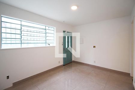 Sala de casa para alugar com 2 quartos, 140m² em Vila Olímpia, São Paulo
