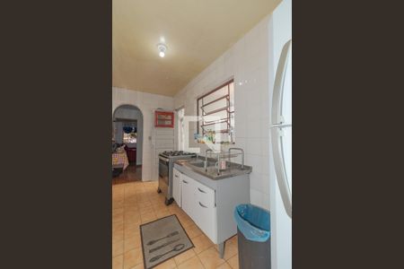 Casa à venda com 99m², 3 quartos e 2 vagasCozinha