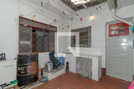 Casa à venda com 99m², 3 quartos e 2 vagasLavanderia