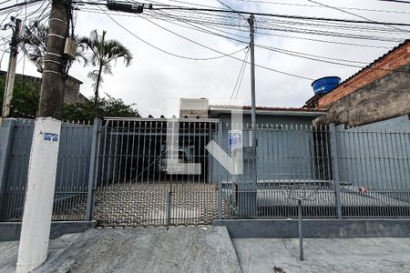 Casa à venda com 250m², 3 quartos e 3 vagasFachada