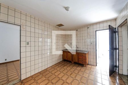 Casa à venda com 250m², 3 quartos e 3 vagasCozinha