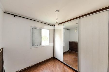 Quarto 1 de apartamento para alugar com 2 quartos, 53m² em Cidade Satélite Santa Bárbara, São Paulo
