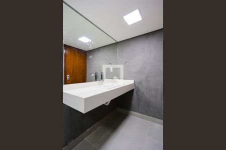 Apartamento à venda com 140m², 3 quartos e 2 vagasBanheiro da suíte