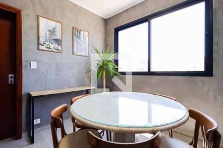 Apartamento à venda com 140m², 3 quartos e 2 vagasCopa