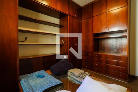 Apartamento à venda com 140m², 3 quartos e 2 vagasQuarto 1