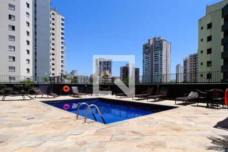 Apartamento à venda com 140m², 3 quartos e 2 vagasÁrea comum - Piscina