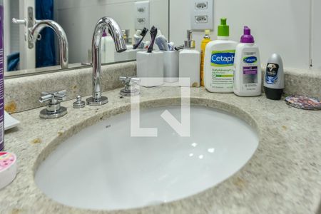 Apartamento à venda com 124m², 2 quartos e 1 vagaBanheiro do Quarto 2