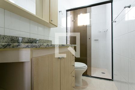 Apartamento à venda com 72m², 3 quartos e 2 vagasBanheiro da Suíte