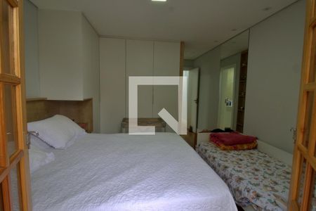 Casa à venda com 184m², 3 quartos e 5 vagasSuíte 3