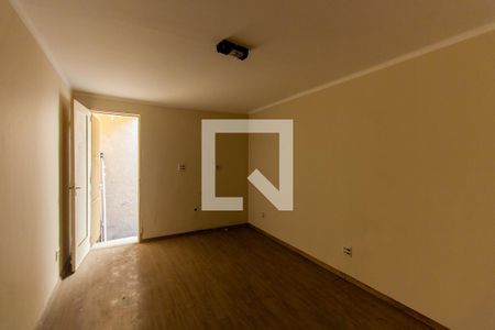 Casa à venda com 210m², 4 quartos e 1 vagaEscritório