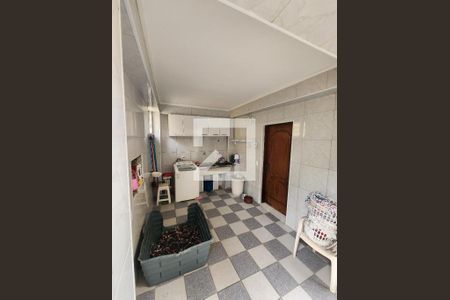 Casa à venda com 350m², 5 quartos e 2 vagasÁrea de Serviço