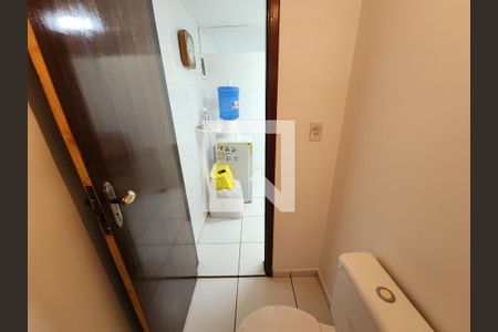 Casa à venda com 350m², 5 quartos e 2 vagasClinica - Banheiro