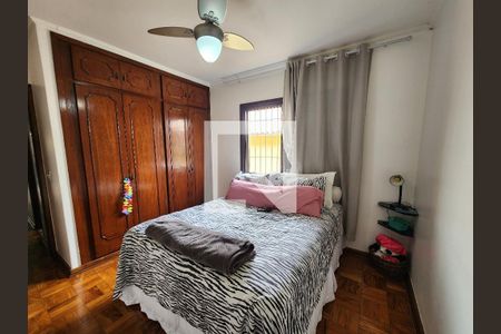 Casa à venda com 350m², 5 quartos e 2 vagasQuarto 2