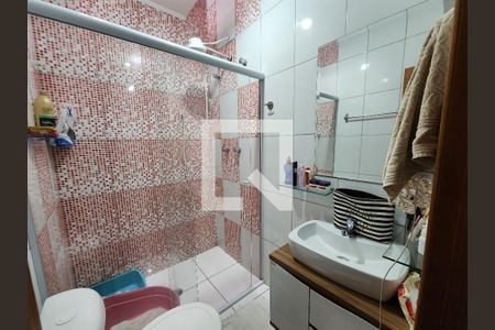 Casa à venda com 350m², 5 quartos e 2 vagasEdicula - Banheiro