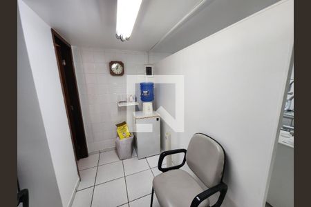 Casa à venda com 350m², 5 quartos e 2 vagasClinica