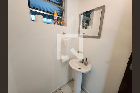 Casa à venda com 350m², 5 quartos e 2 vagasClinica - Banheiro