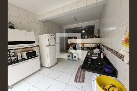 Casa à venda com 350m², 5 quartos e 2 vagasEdicula - Cozinha