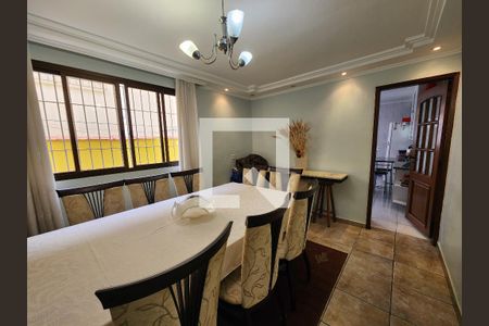 Casa à venda com 350m², 5 quartos e 2 vagasCopa