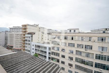 Vista da Sala de apartamento para alugar com 1 quarto, 64m² em Tijuca, Rio de Janeiro