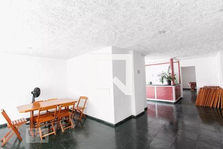 Apartamento à venda com 65m², 2 quartos e 1 vaga Apartamento à venda com 65m², 2 quartos e 1 vagaÁrea comum - Salão de festas
