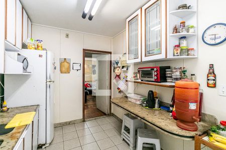 Casa à venda com 231m², 3 quartos e 2 vagas Casa à venda com 231m², 3 quartos e 2 vagasCozinha