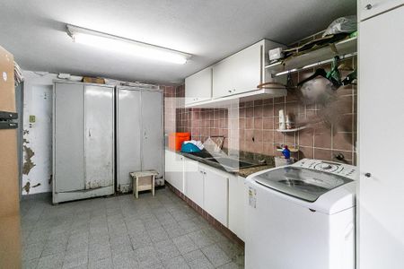 Casa à venda com 231m², 3 quartos e 2 vagas Casa à venda com 231m², 3 quartos e 2 vagasÁrea de Serviço