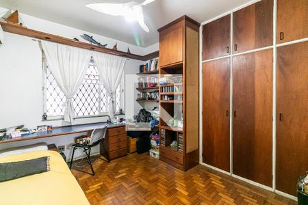 Casa à venda com 231m², 3 quartos e 2 vagas Casa à venda com 231m², 3 quartos e 2 vagasQuarto 1