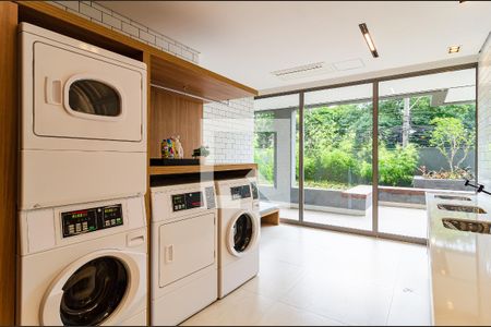 Apartamento à venda com 84m², 2 quartos e 1 vagaÁrea comum 