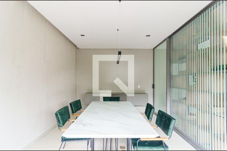 Apartamento à venda com 84m², 2 quartos e 1 vagaÁrea comum 