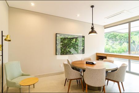 Apartamento à venda com 84m², 2 quartos e 1 vagaÁrea comum 