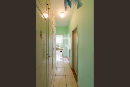 Casa à venda com 127m², 3 quartos e 4 vagasCorredor