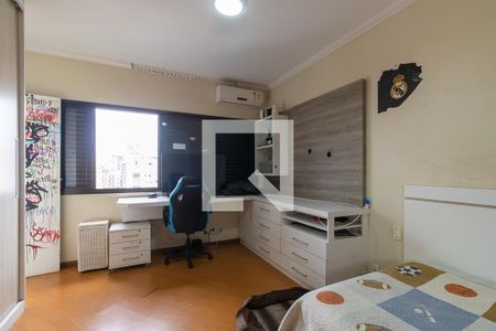 Apartamento à venda com 218m², 3 quartos e 3 vagasQuarto da suíte 2