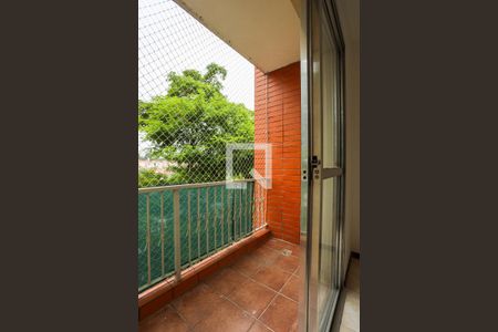 Varanda  de apartamento para alugar com 2 quartos, 65m² em Parque São George, Cotia