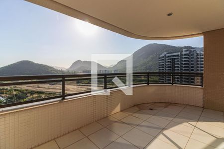 Varanda de apartamento para alugar com 3 quartos, 122m² em Barra da Tijuca, Rio de Janeiro