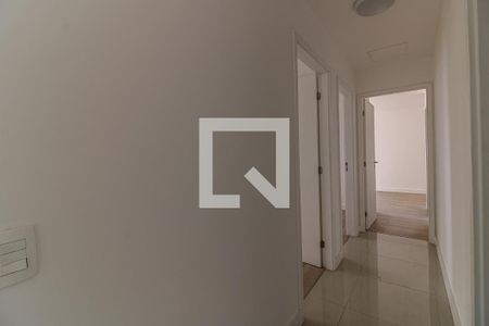 Corredor de apartamento para alugar com 3 quartos, 118m² em Barra da Tijuca, Rio de Janeiro