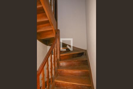 Escada de casa à venda com 3 quartos, 148m² em Vila Pompéia, São Paulo