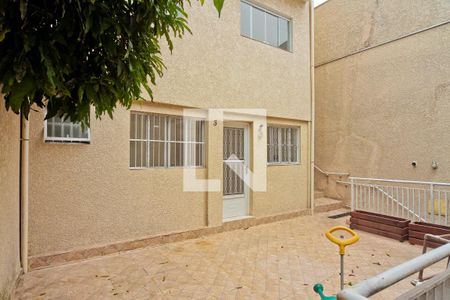 Casa para alugar com 34m², 1 quarto e sem vagaÁrea externa