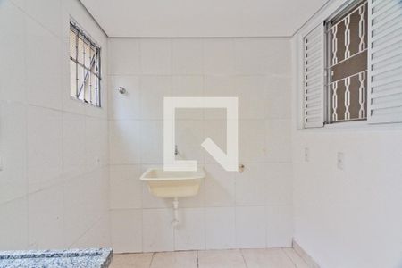 Casa para alugar com 34m², 1 quarto e sem vagaÁrea de Serviço