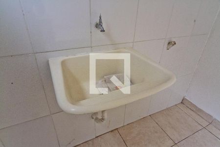 Casa para alugar com 34m², 1 quarto e sem vagaÁrea de Serviço