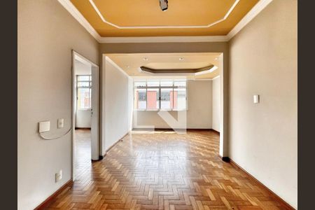 Sala de apartamento para alugar com 3 quartos, 85m² em Alto Barroca, Belo Horizonte